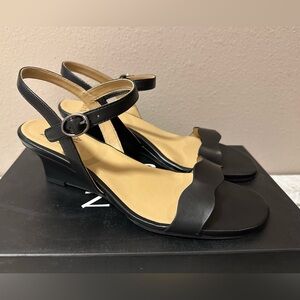 Naturalizer Lacey Wedge Sandal - NIB